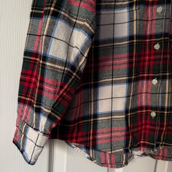 Old Navy boyfriend fit flannel size M tall - Picture 4 of 4